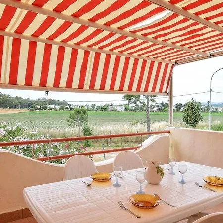 Apartment 1 Bedroom Awesome In